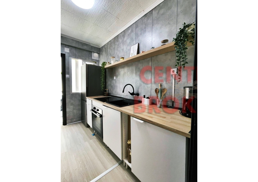 Odnowiony apartament  przy porcie Bega, w Cullera